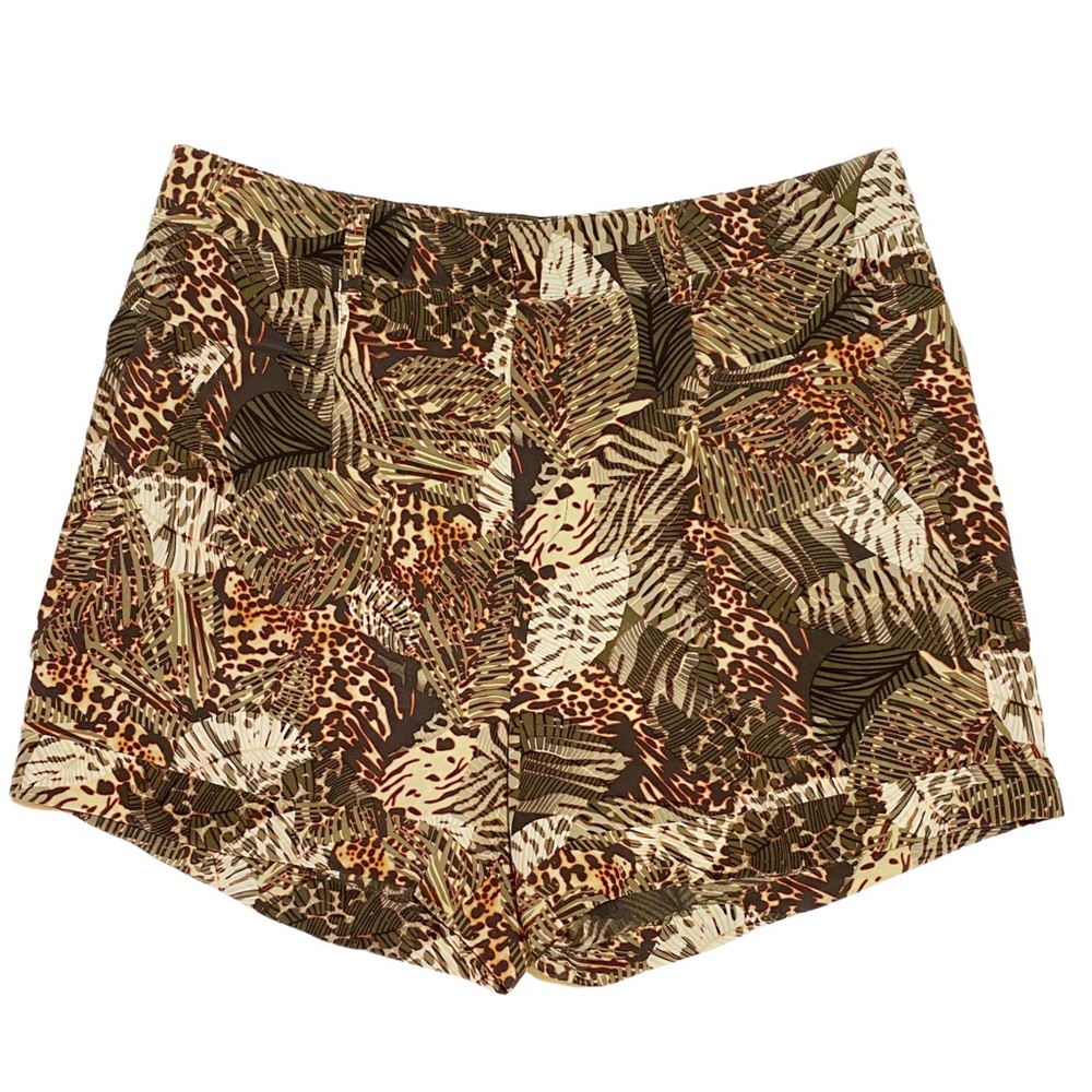 W By Worth Jungle Animal Print Silk Shorts Women’s size 8 Safari Leopard Theme